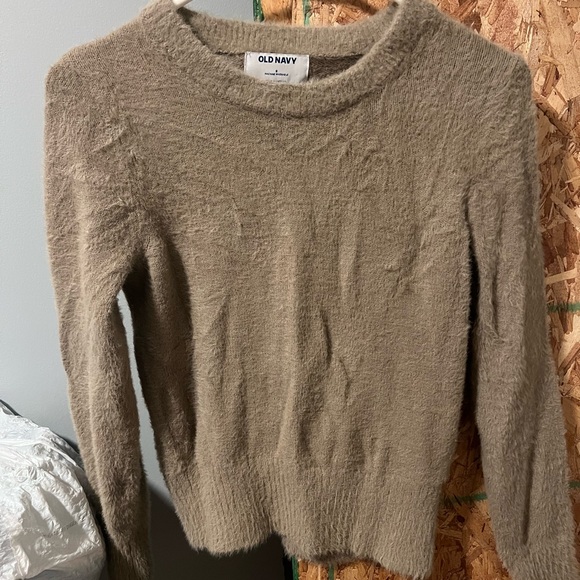 Sweater - Picture 1 of 1